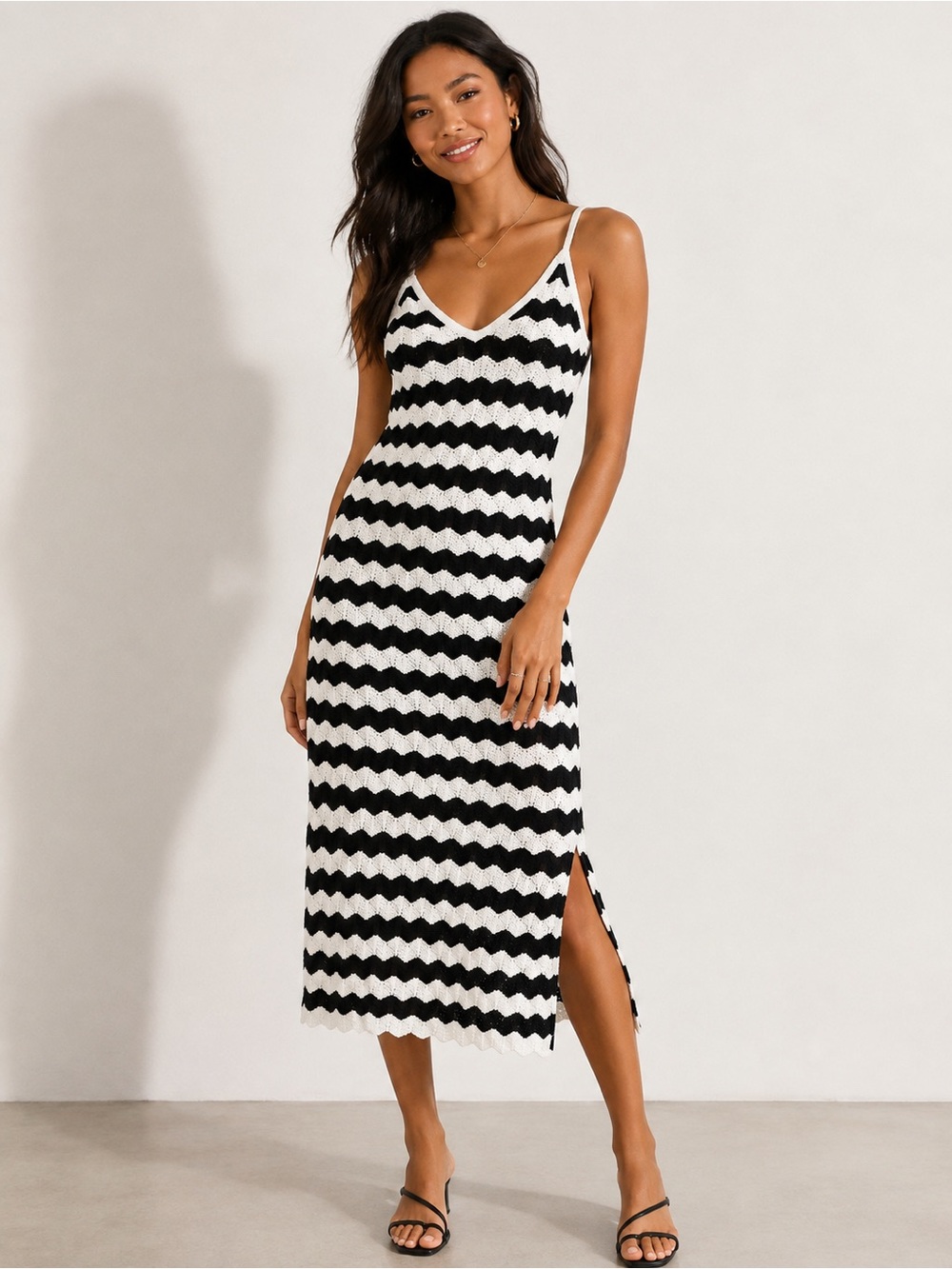 Hollister Black & White Zigzag Knit Swim Coverup Dress